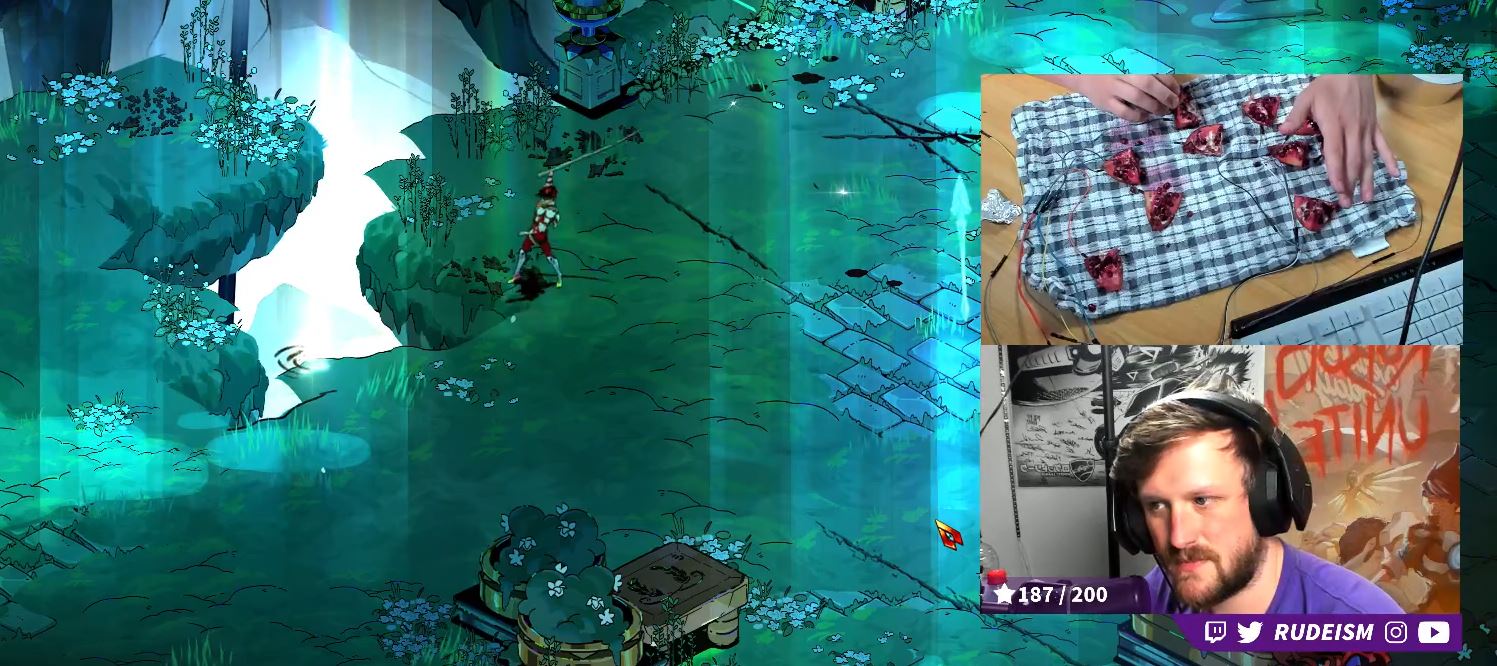 ¡Sabroso! Streamer intenta completar Hades usando una granada como control