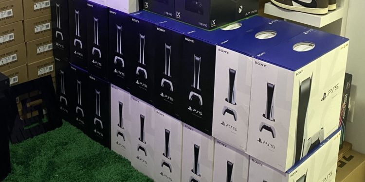 Unidades de PS5 acaparadas por revendedores de consolas