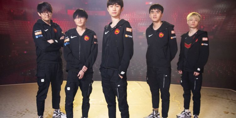 Funplus Phoenix eSports Club portada