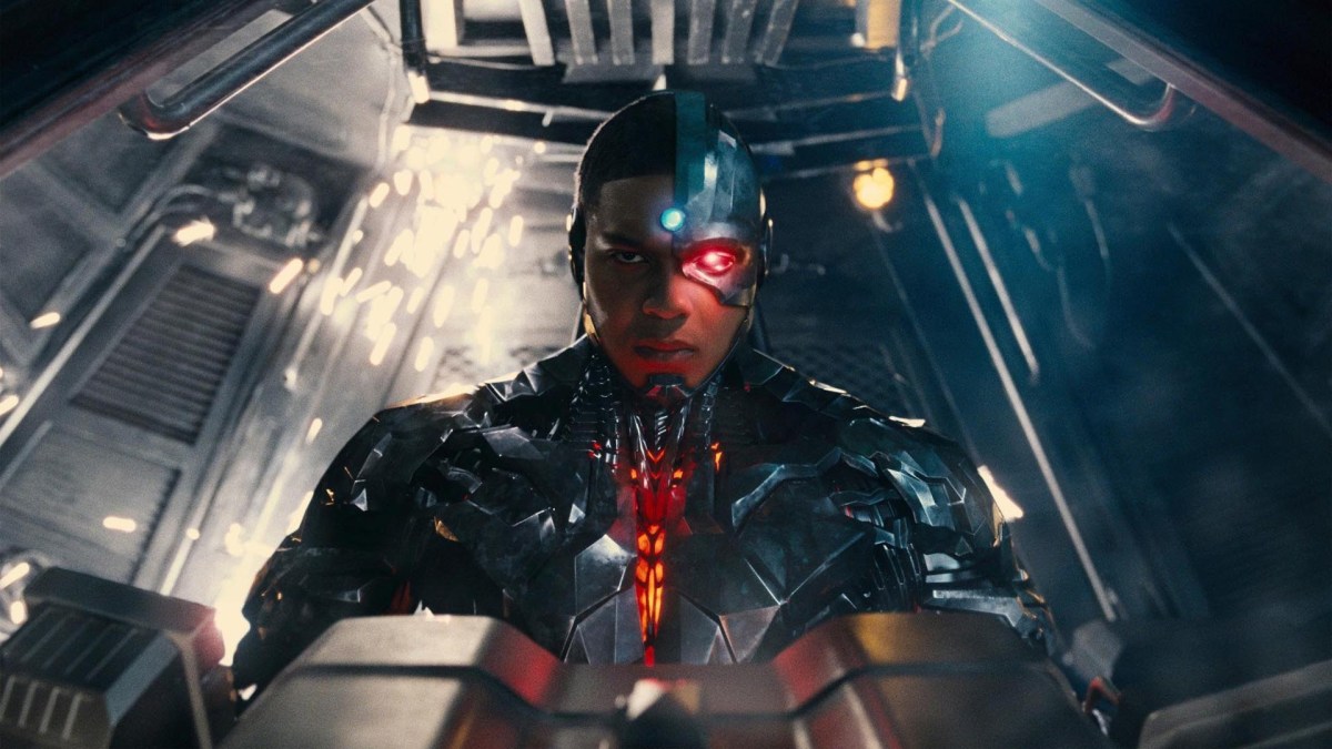 Ray Fisher acusó a DC Films de ser racistas