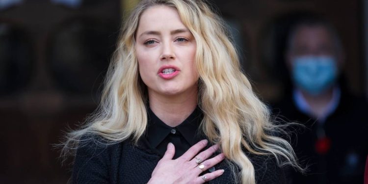 Amber Heard portada