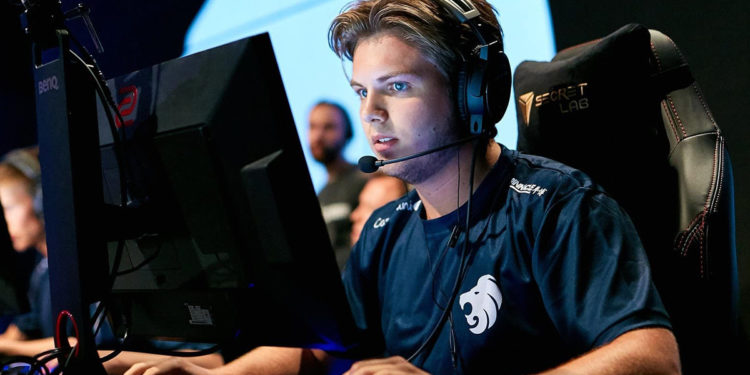 Counter-Strike