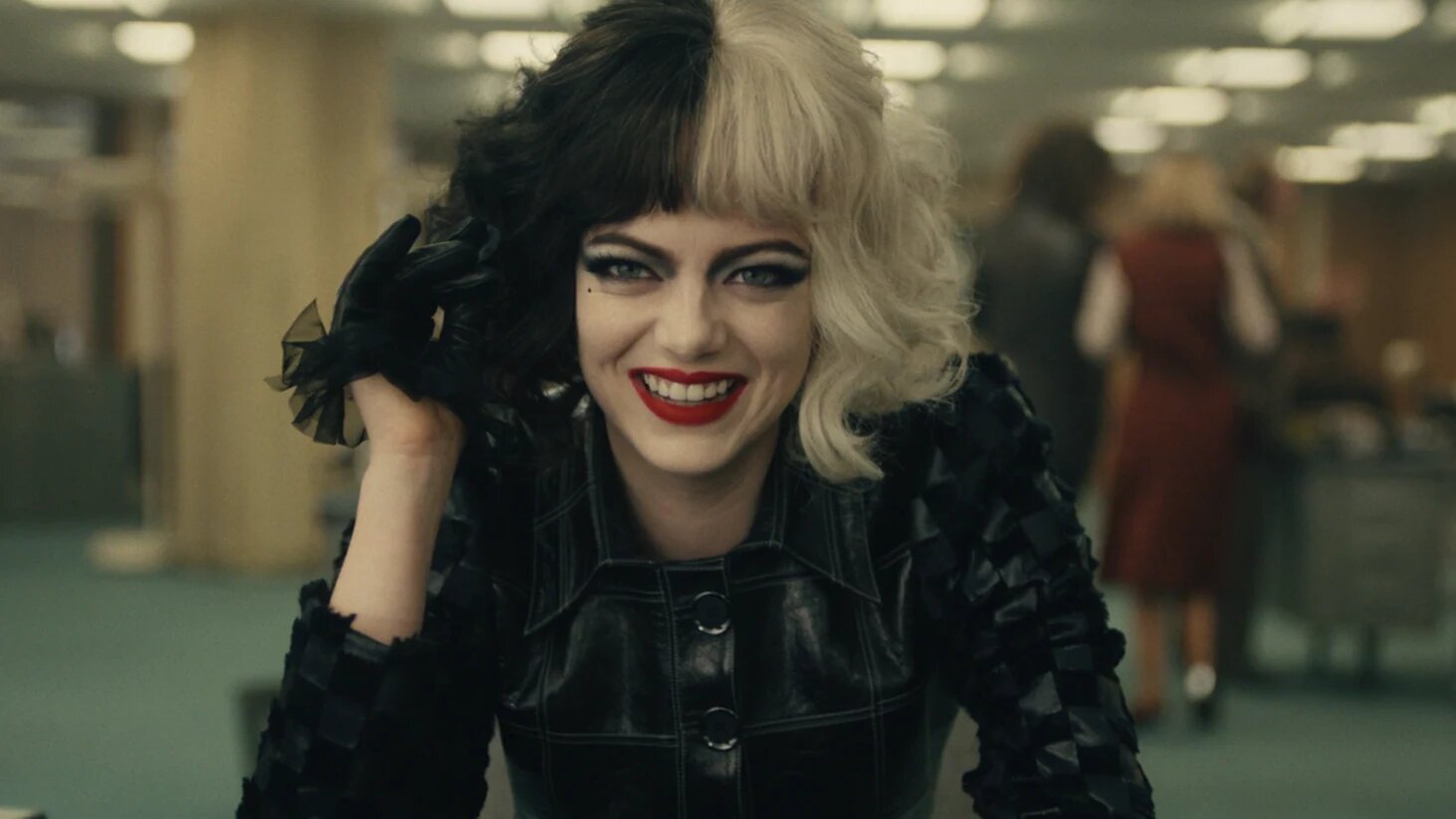 Emma Stone se sumaría a Scarlett Johansson y demandaría a Disney por Cruella