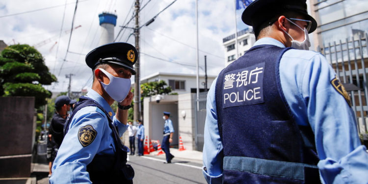 Japón: Arrestan a un hombre que se dedicaba a descensurar pornografía utilizando IA