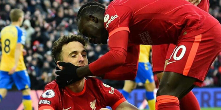 Diego Jota abandona juego de FIFA 22 por coinciddir con uno de su equiporeal el Liverpool