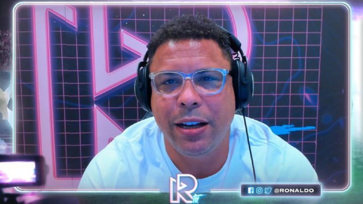 Ronaldo Nazário hace su debut oficial en Twitch