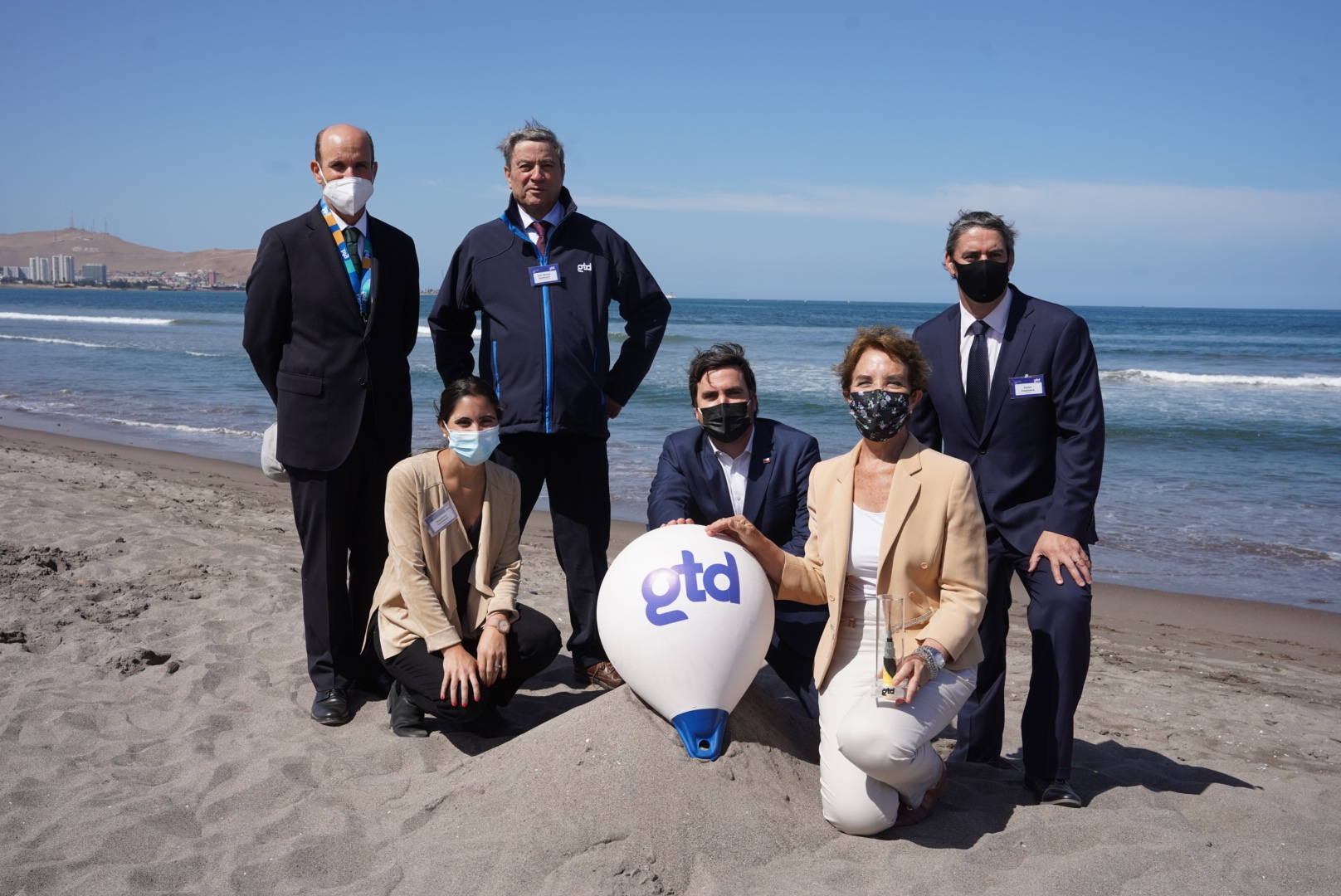 La empresa de telecomunicaciones GTD y el Gobierno de Chile inauguran en Arica el cable submarino de fibra óptica “Prat”, el que conectará a 12 ciudades del país