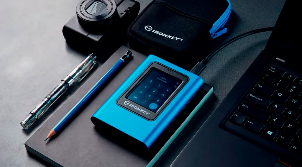 Kingston presenta su SSD Externo con pantalla táctil y cifrado de hardware para la protección de archivos