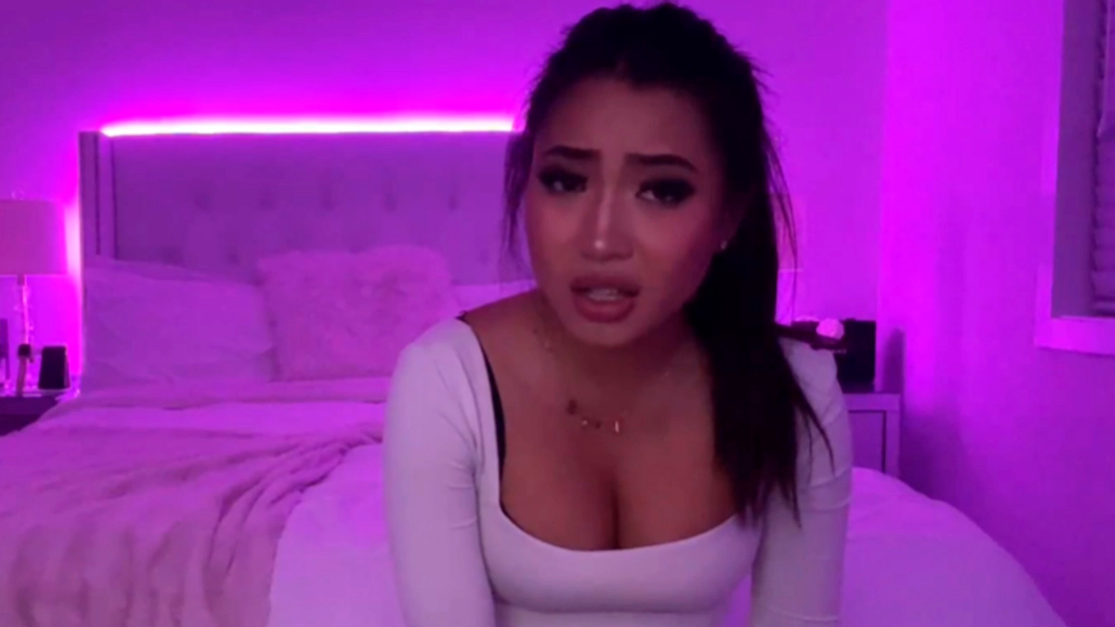 Streamer de Twitch es repudiada tras amenazar en banear a seguidor por donarle un dólar: «¿Qué voy a comprar con eso?»