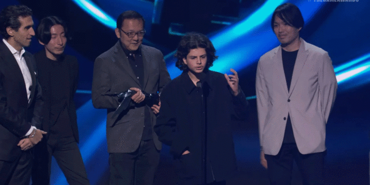 Intruso en los The Game Awards 2022, dedicó el premio de Elden Ring a Bill Clinton