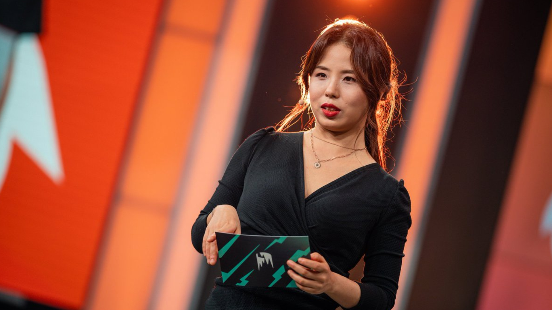 T1 Ashley Kang