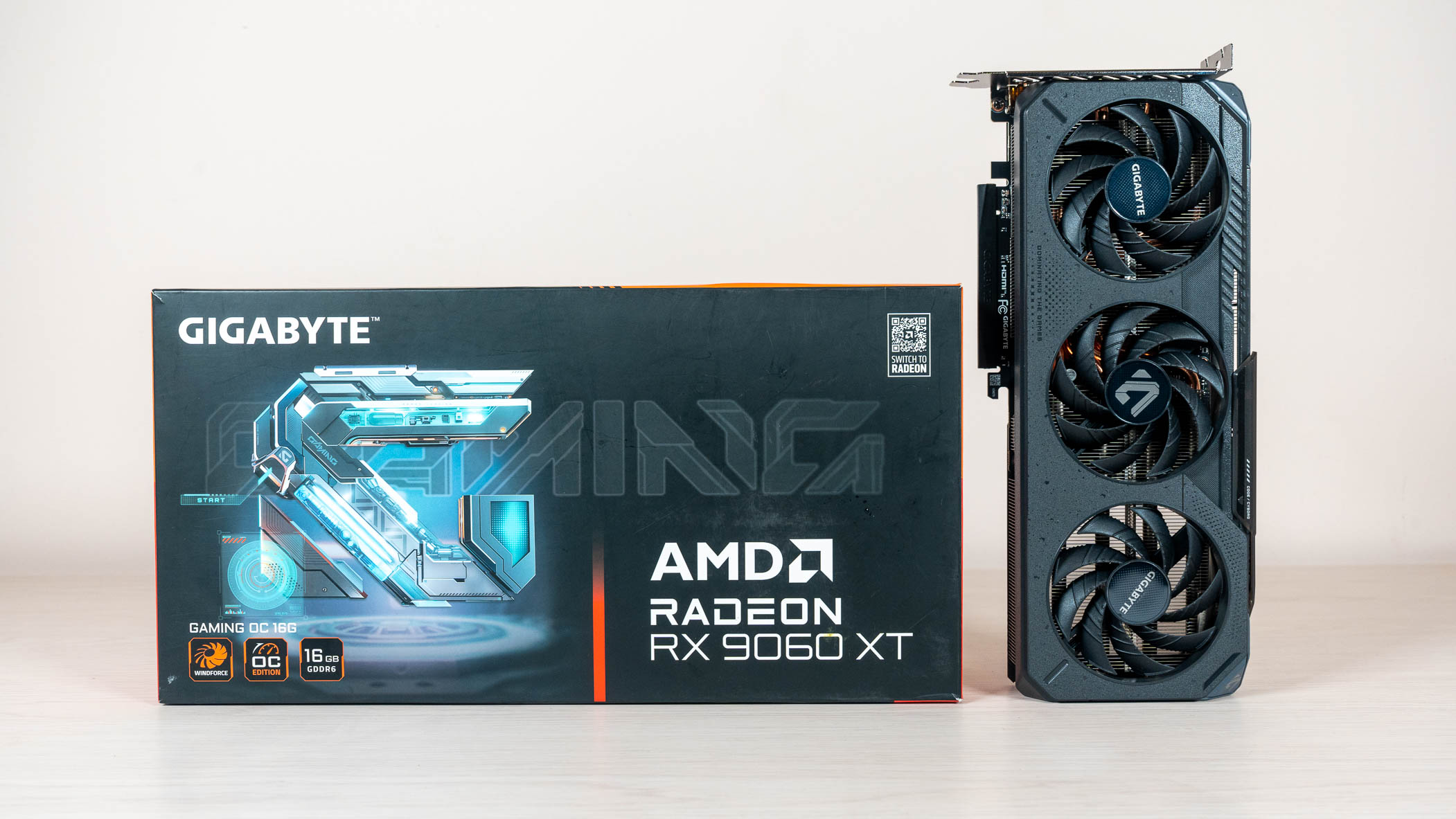 Radeon RX 9060 XT GAMING OC 16G de Gigabyte